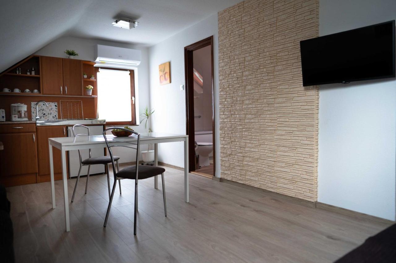 Marietta Apartman Heviz Ngoại thất bức ảnh